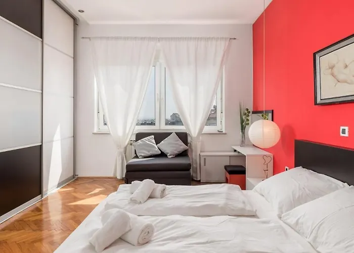 Beautiful Apartment Downtown
