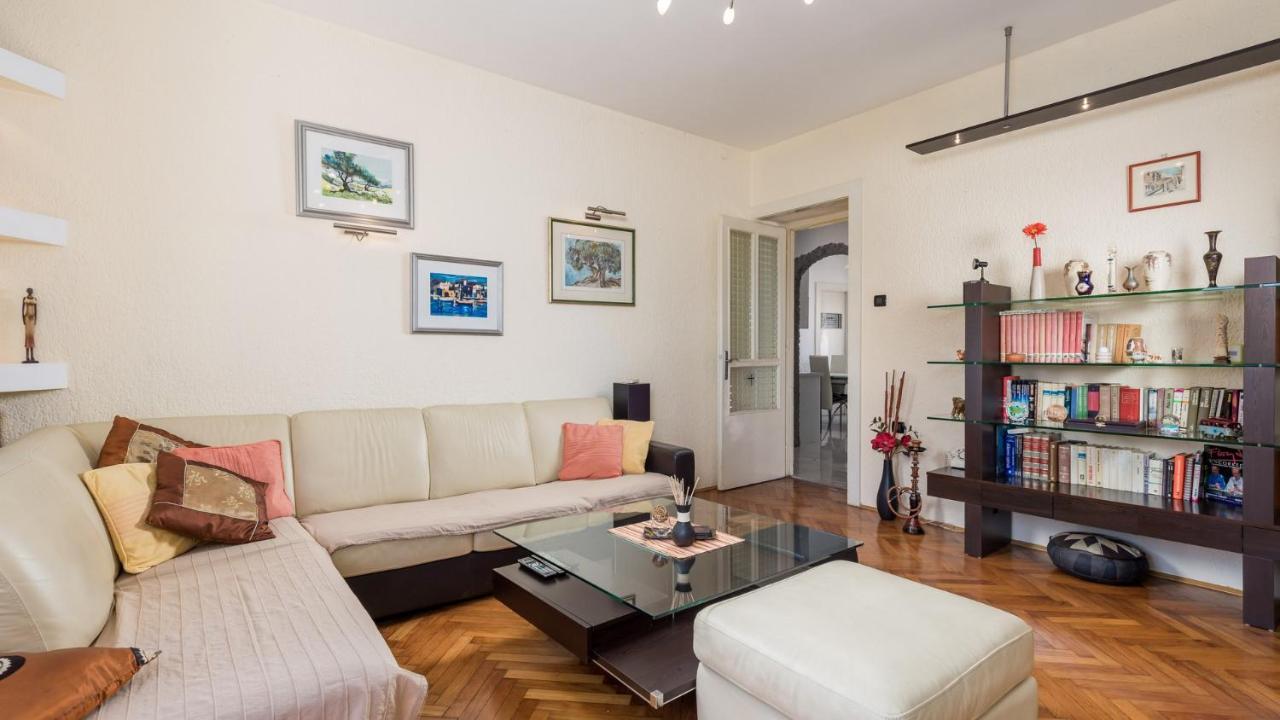 Beautiful Downtown Apartment Rijeka